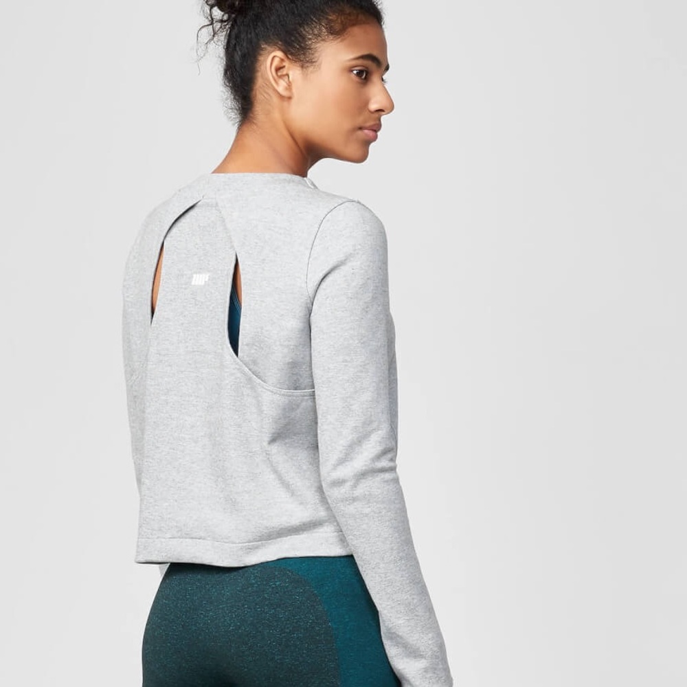 Myprotein Pro-Tech Cropped Open-back Sweatshirt